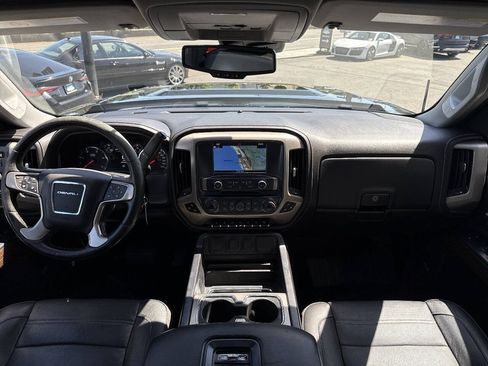 Used 2019 GMC Sierra 2500 Denali w/ Duramax Plus Package AWD/4WD image 25
