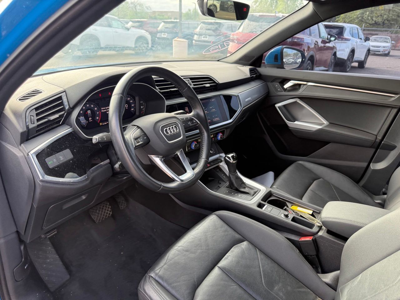 Used 2020 Audi Q3 2.0T Premium Plus w/ Premium Plus Package AWD/4WD image 14