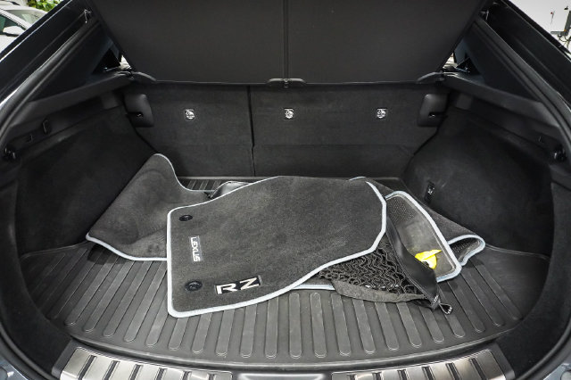 Certified 2023 Lexus RZ 450e Premium w/ Technology Package AWD/4WD image 22