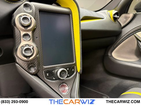 Used 2018 McLaren 720S Performance image 56