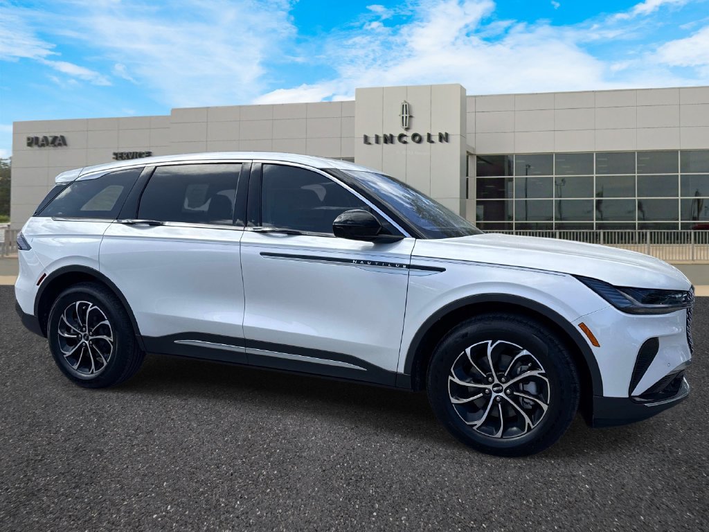 New 2026 Lincoln Nautilus Premier w/ Equipment Group 102A AWD/4WD image 3