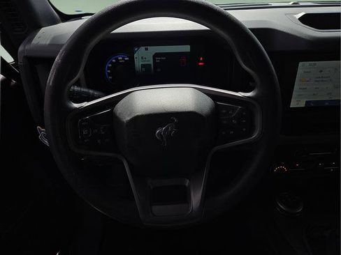 Used 2023 Ford Bronco 2-Door image 18