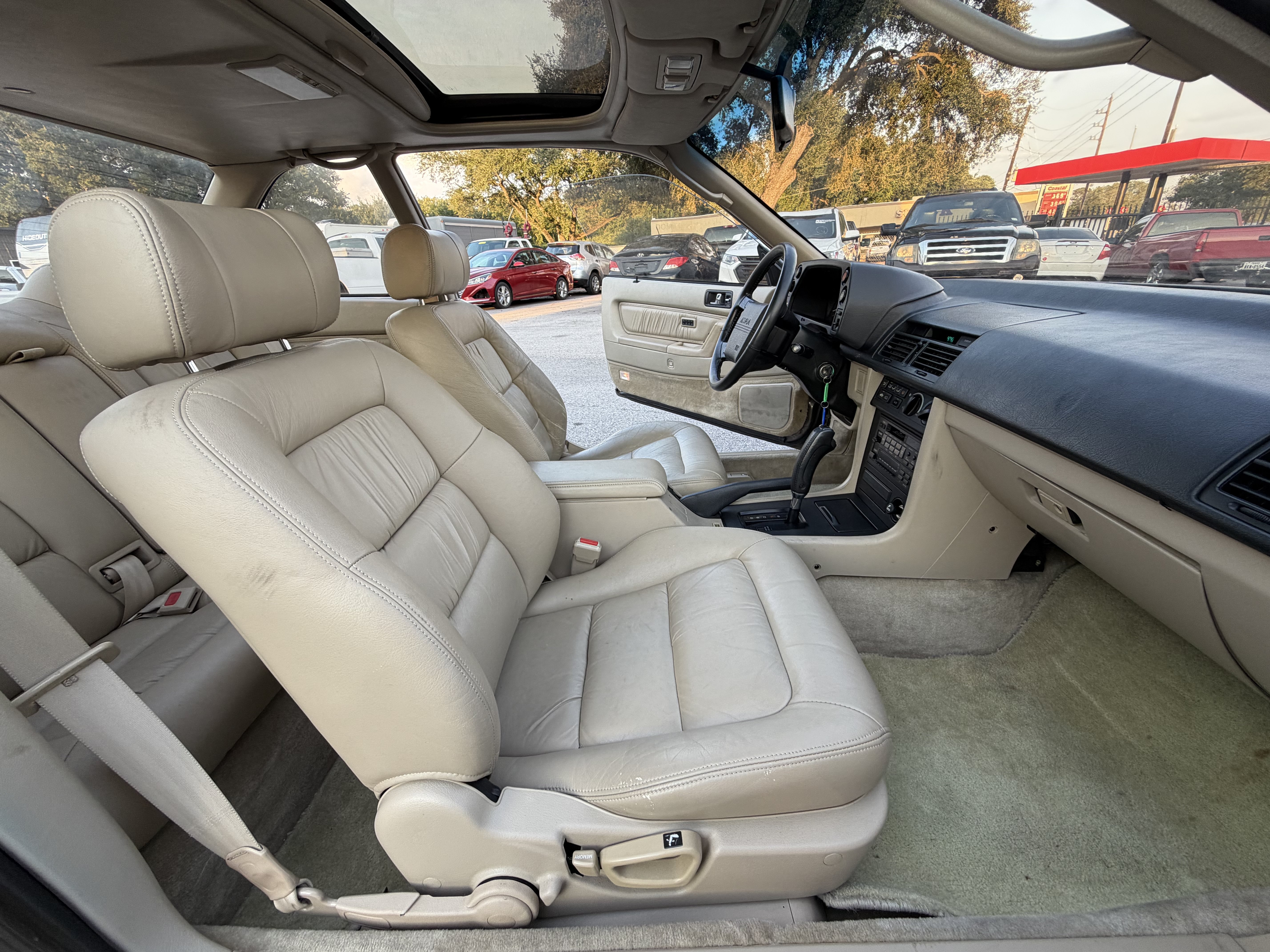 Used 1990 Acura Legend L FWD image 28