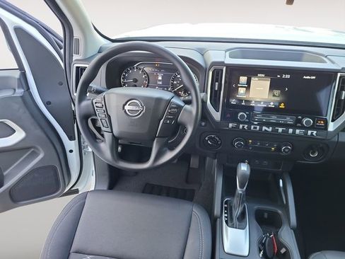 New 2025 Nissan Frontier SV image 13