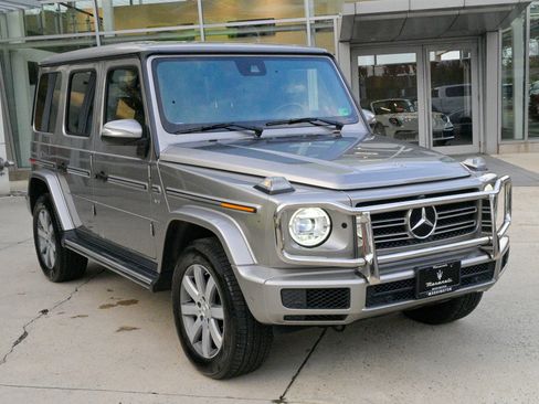 Used 2021 Mercedes-Benz G 550 image 3