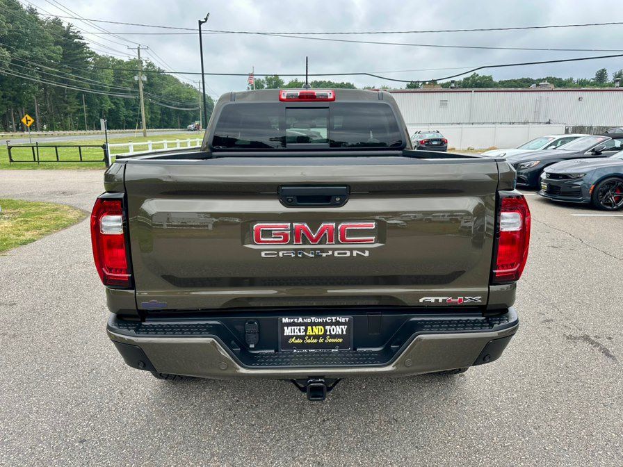 Used 2024 GMC Canyon AT4X AWD/4WD image 8