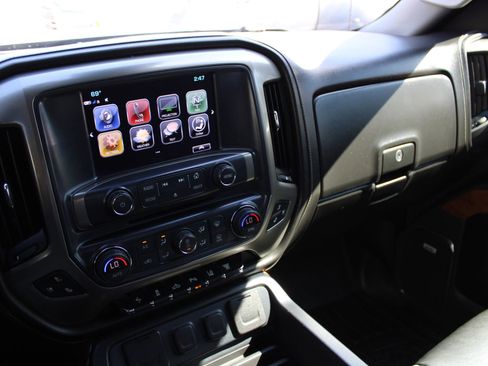 Used 2019 Chevrolet Silverado 2500 High Country w/ Duramax Plus Package AWD/4WD image 11