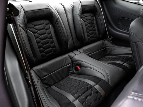 Used 2025 Ford Mustang GT Premium w/ GT Performance Package image 36