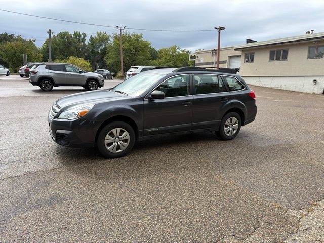 Used 2013 Subaru Outback 2.5i AWD/4WD image 1