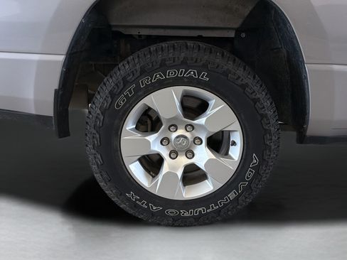 Used 2019 RAM 1500 Big Horn AWD/4WD image 25