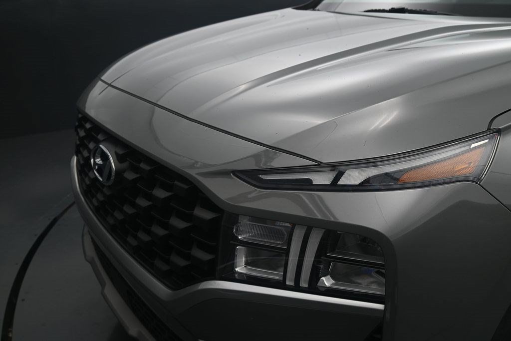 Used 2023 Hyundai Santa Fe SEL w/ Winter Weather Package FWD image 9
