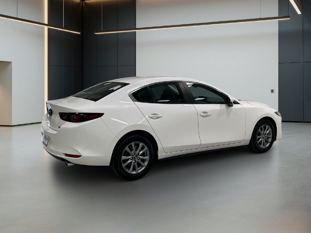Used 2025 MAZDA MAZDA3 s FWD image 6
