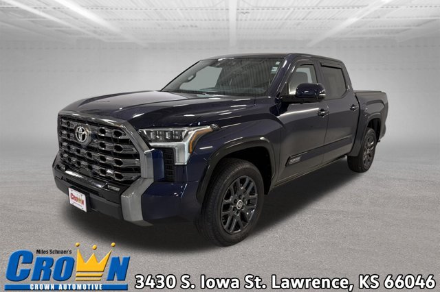 Used 2024 Toyota Tundra Platinum AWD/4WD image 1