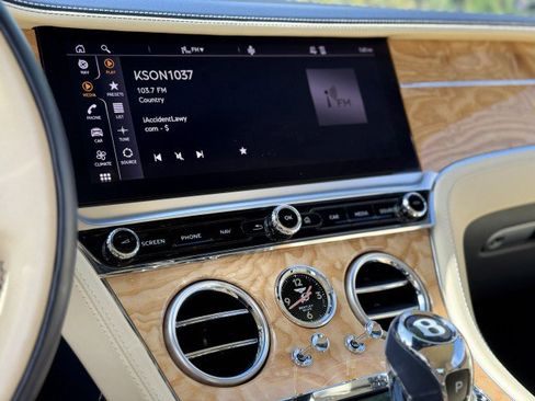 Used 2022 Bentley Continental GT Mulliner image 23