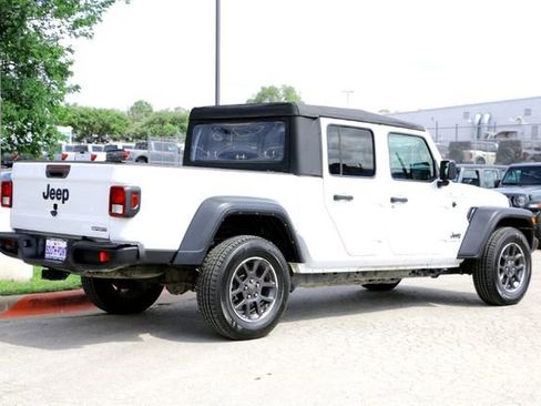 Used 2021 Jeep Gladiator Sport w/ Trailer Tow Package AWD/4WD image 5
