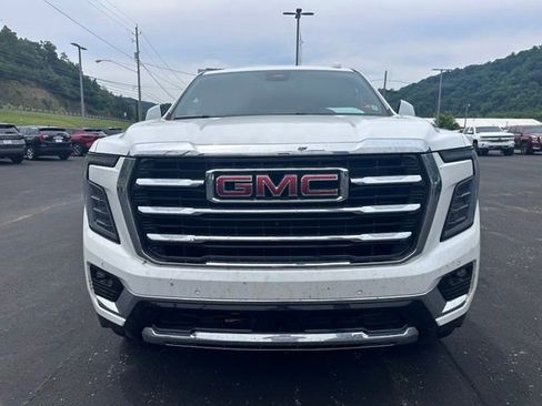Used 2026 GMC Yukon Elevation AWD/4WD image 2