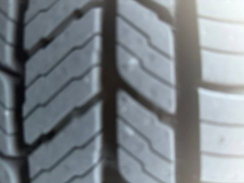 Used 2019 Jeep Cherokee Latitude w/ Cold Weather Group AWD/4WD image 8
