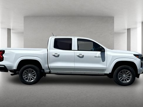 New 2026 Chevrolet Colorado LT RWD image 3