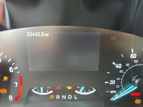 Certified 2020 Ford Escape SE image 2