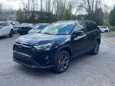 Used 2025 Toyota RAV4 XLE Premium w/ Weather Package image 1