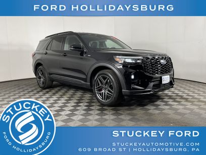 Used 2025 Ford Explorer ST-Line w/ ST-Line Street Pack