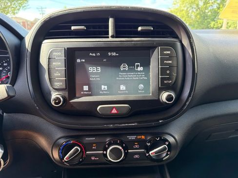 Certified 2021 Kia Soul S FWD image 20