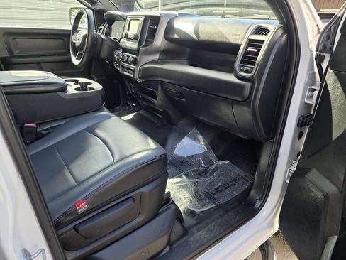 Used 2021 RAM 2500 Tradesman image 32