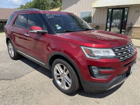 Used 2016 Ford Explorer Limited AWD/4WD image 2
