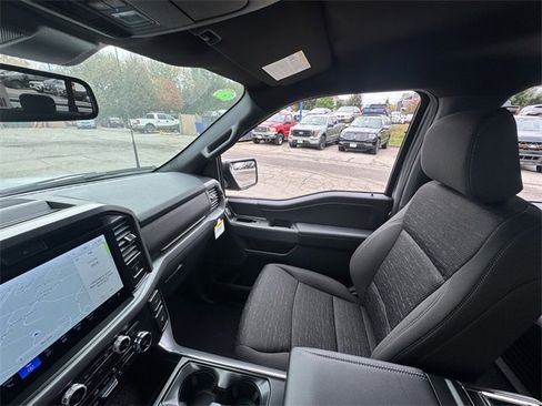 New 2025 Ford F150 XLT w/ Equipment Group 302A MID image 36