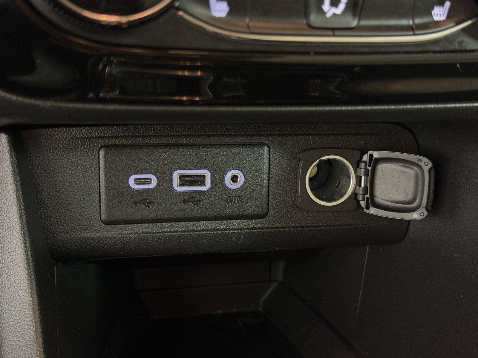 Certified 2023 Buick Encore GX Select FWD image 29