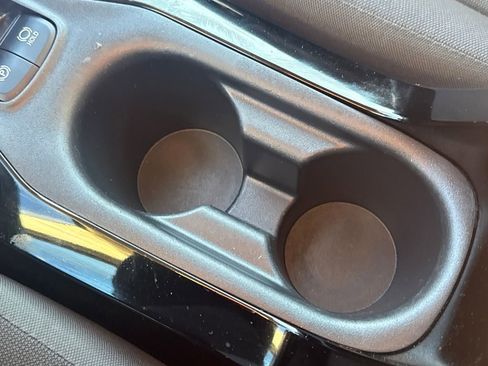 Used 2020 Toyota Corolla LE image 24