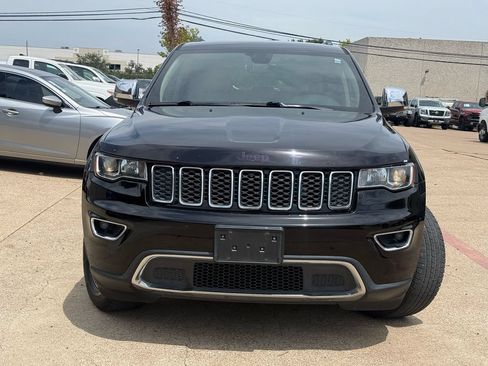 Used 2017 Jeep Grand Cherokee Limited RWD image 2
