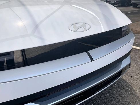 Certified 2026 Hyundai Ioniq 5 SEL RWD image 29