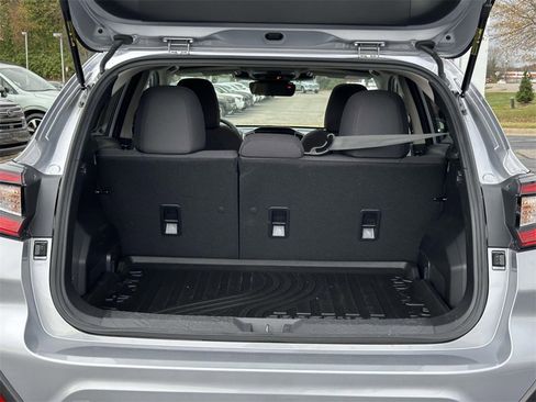 Used 2025 Subaru Crosstrek 2.0i Premium image 14