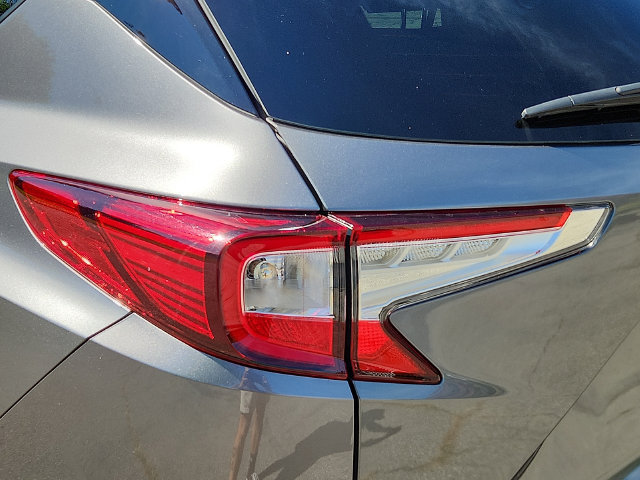 Used 2024 Acura RDX SH-AWD image 10