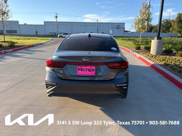 Used 2020 Kia Forte Sedan FWD image 8