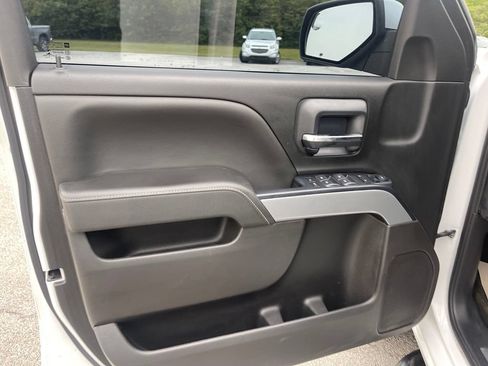 Used 2018 Chevrolet Silverado 1500 LT w/ Rally 2 Edition AWD/4WD image 13