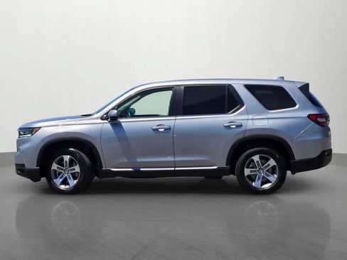 Used 2023 Honda Pilot EX-L image 3