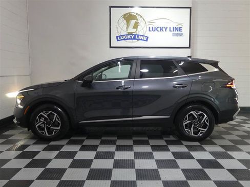 Used 2024 Kia Sportage LX FWD image 7