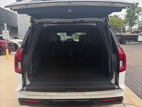New 2026 Ford Expedition Max Platinum AWD/4WD image 13
