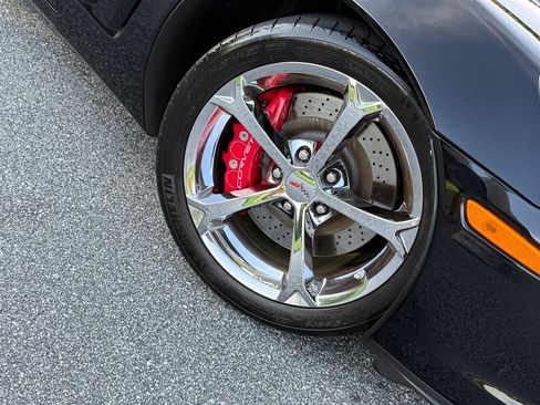 Used 2013 Chevrolet Corvette Grand Sport w/ 2LT Preferred Equipment Group RWD image 37