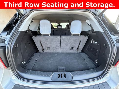 Certified 2023 Ford Explorer XLT w/ Equipment Group 202A image 20