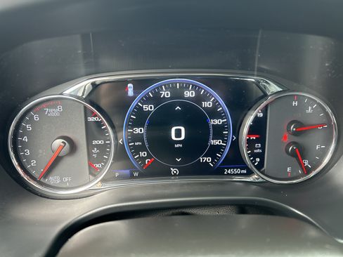 Used 2023 GMC Acadia SLT w/ Technology Package FWD image 11