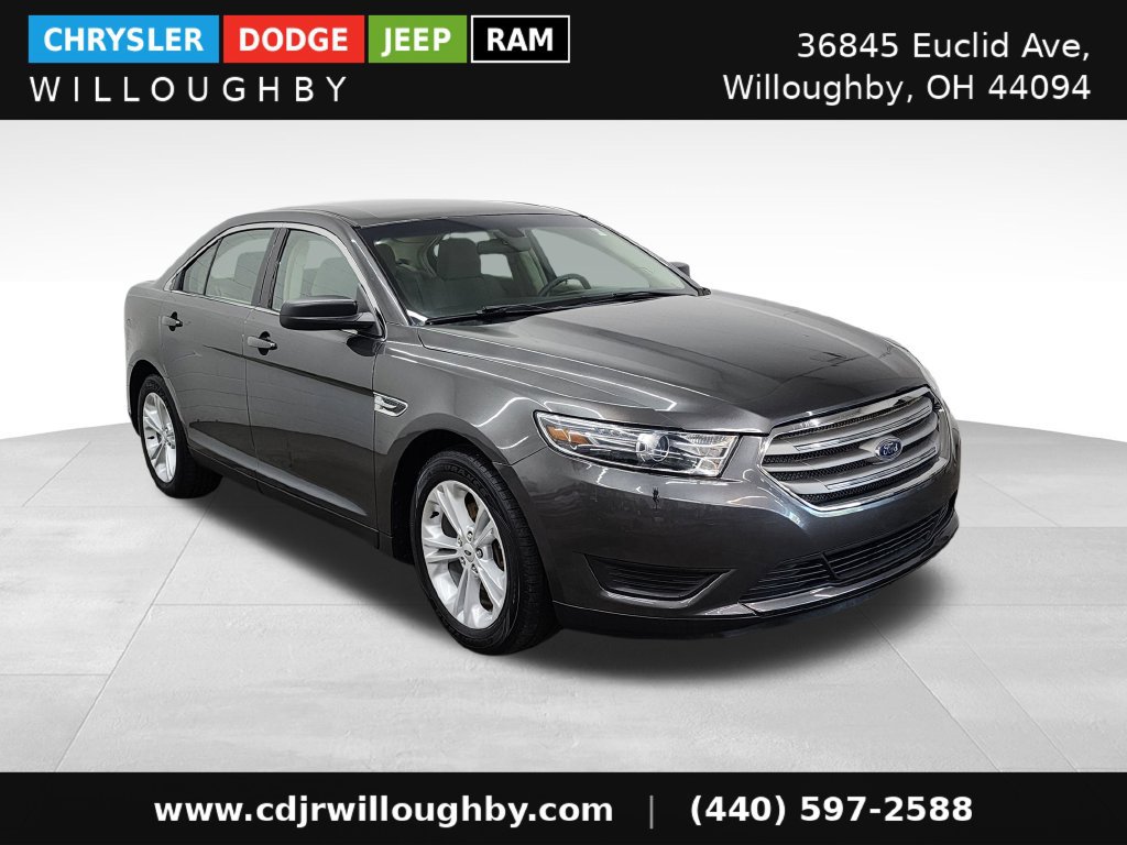 Used 2017 Ford Taurus SE FWD image 3