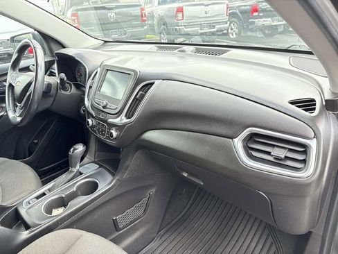 Used 2018 Chevrolet Equinox LT FWD image 35