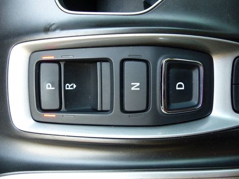Used 2019 Honda Accord Hybrid image 48