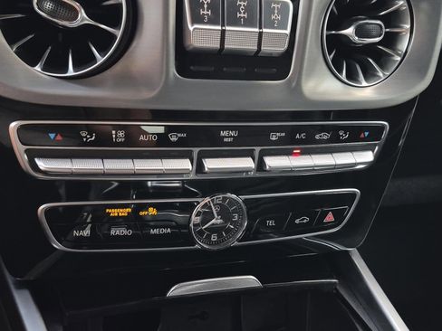 Used 2022 Mercedes-Benz G 550 image 36
