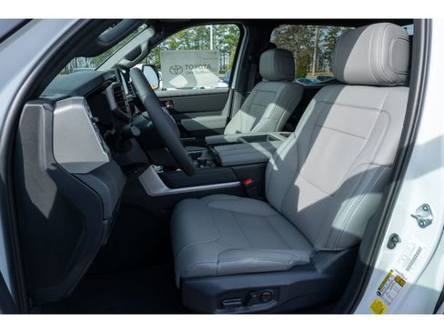 New 2026 Toyota Tundra Limited image 11