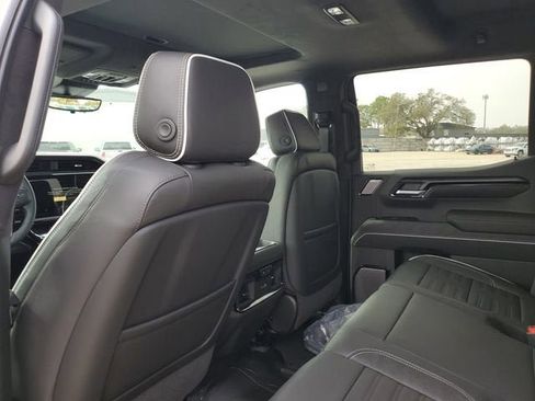 New 2026 GMC Sierra 1500 AT4X AWD/4WD image 11