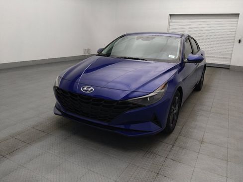 Used 2023 Hyundai Elantra SEL FWD image 15